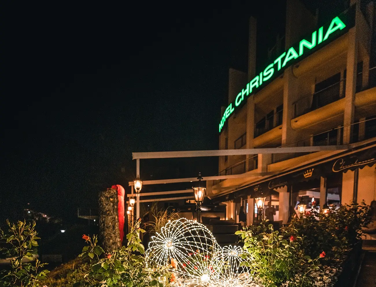 Aussenanischt vom Hotel Christania in Fiesch